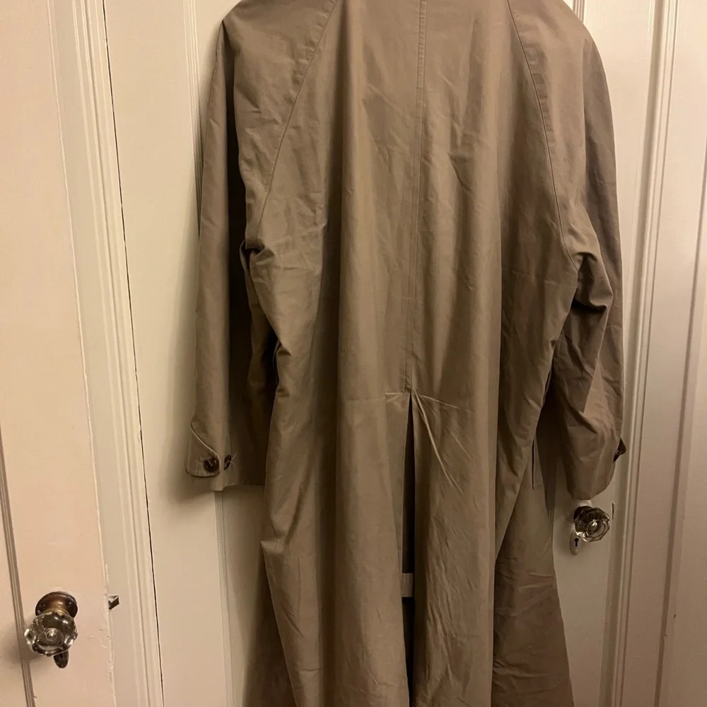 Jos. A Bank Men’s Rain Coat